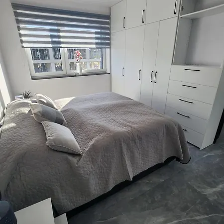 Luna Flat Daire